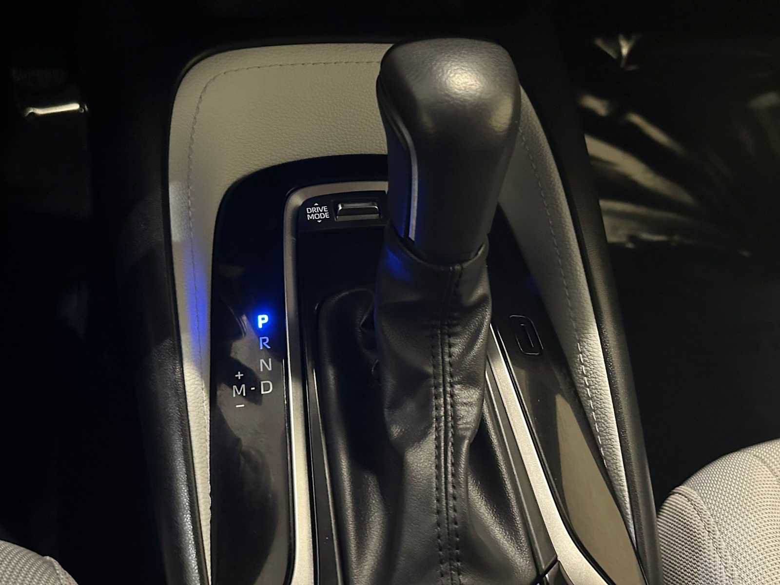 Certified 2023 Toyota Corolla SE image 16