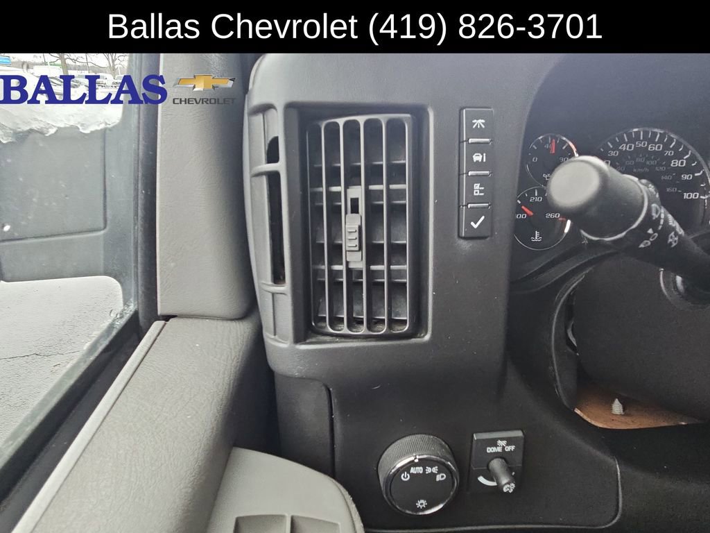 Certified 2016 GMC Savana 2500 image 18