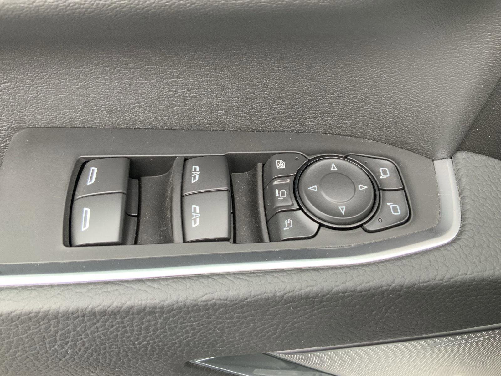 Used 2025 GMC Sierra 2500 Denali image 31