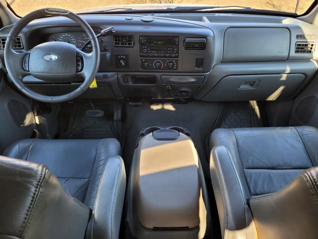 Used 2003 Ford F350 Lariat image 18