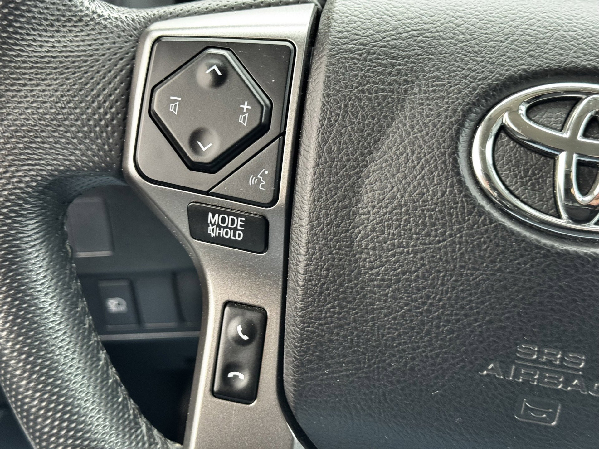 Used 2021 Toyota Tacoma SR5 image 19