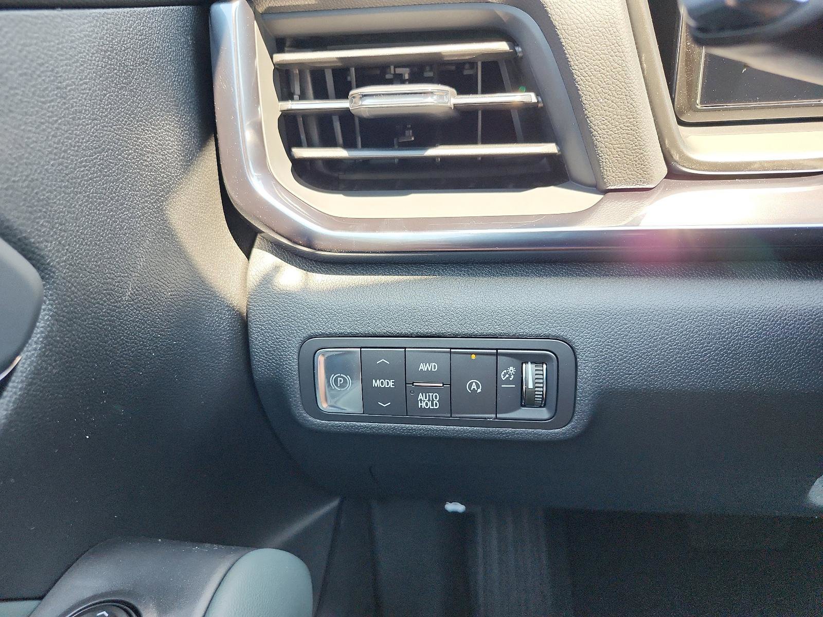 New 2026 GMC Terrain AT4 w/ Convenience Package III image 18