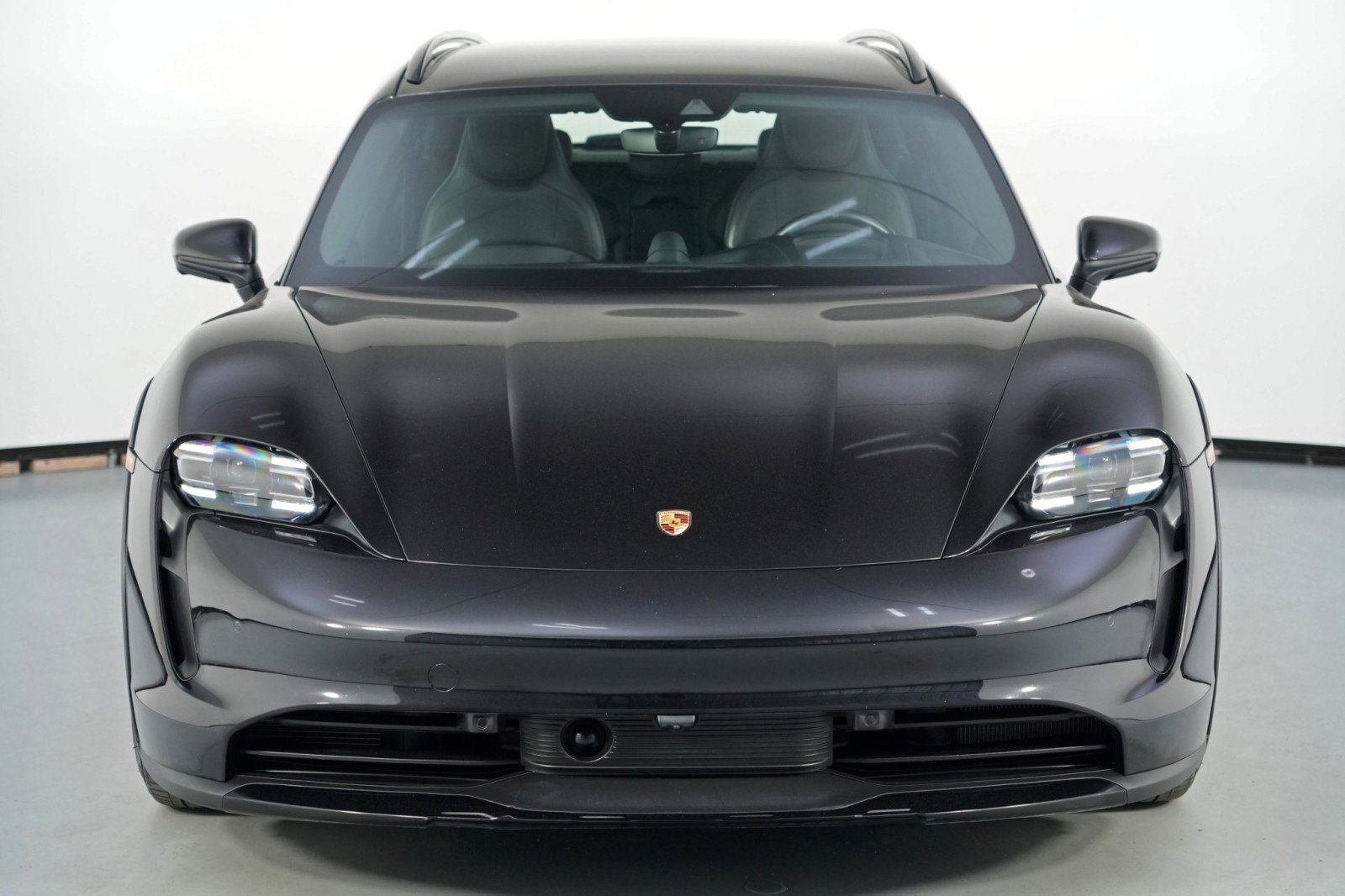 Used 2022 Porsche Taycan 4 Cross Turismo image 51