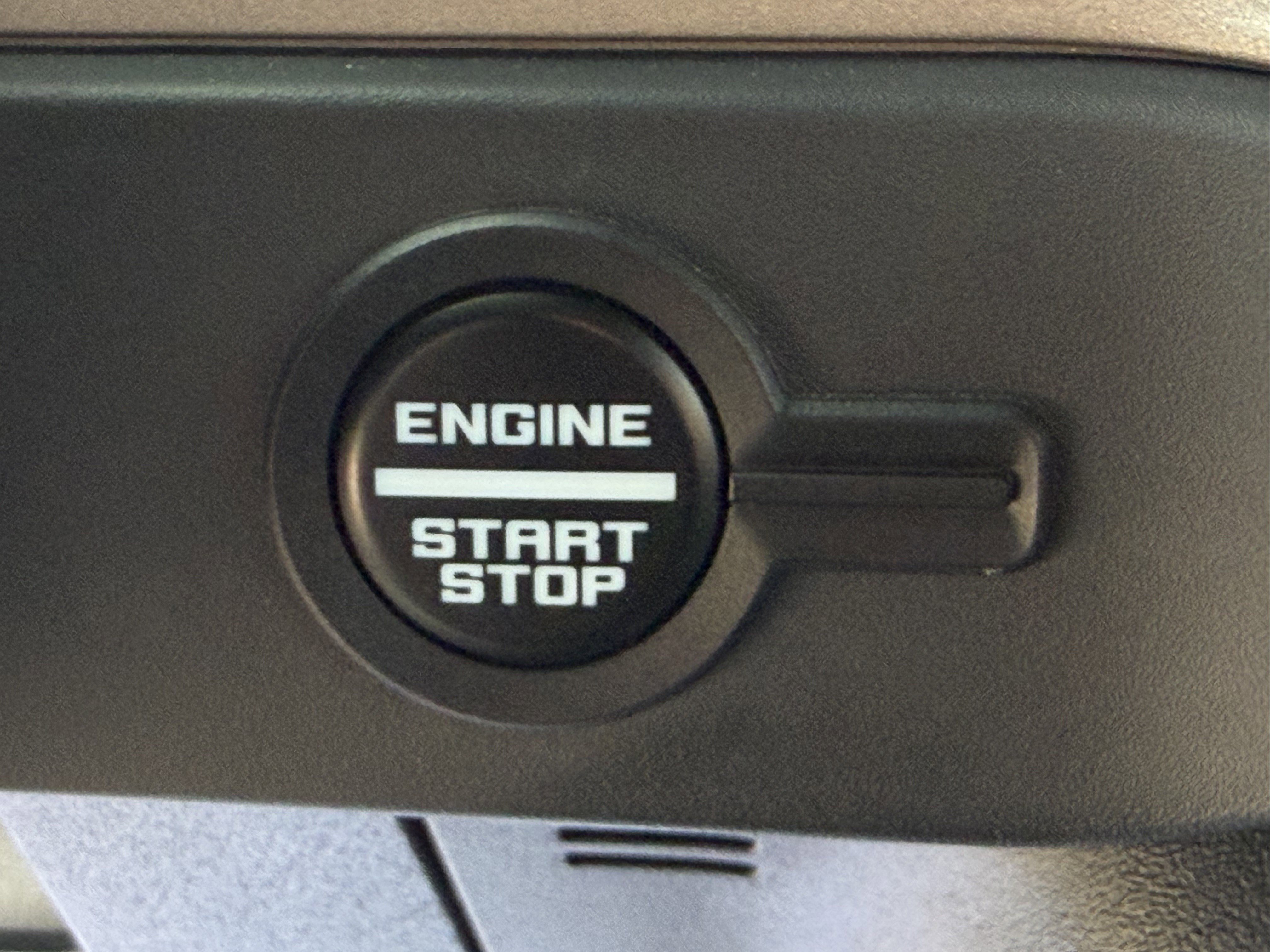 Used 2025 Ford Bronco Outer Banks image 21