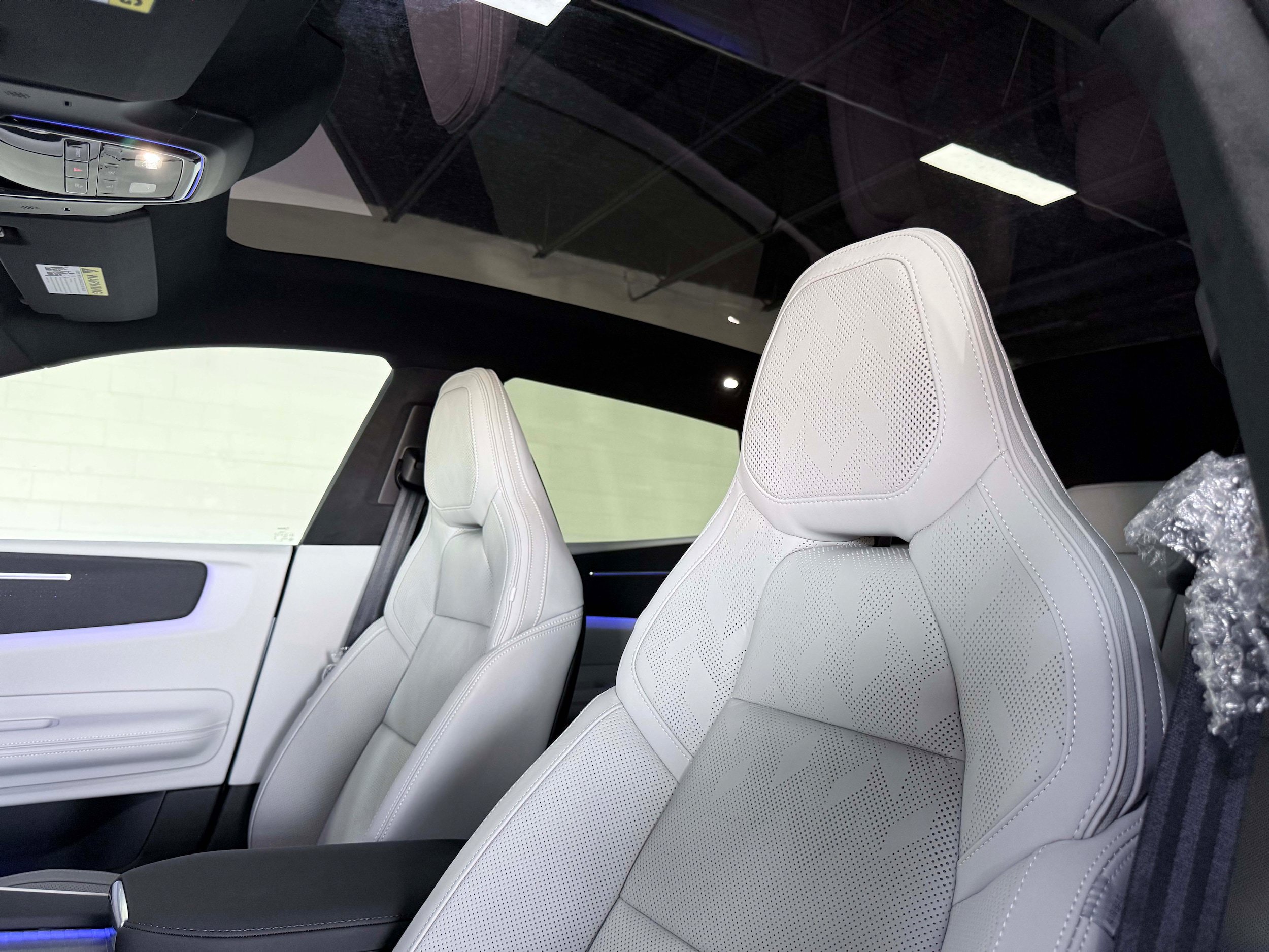 New 2026 Polestar Polestar 4 AWD/4WD image 13