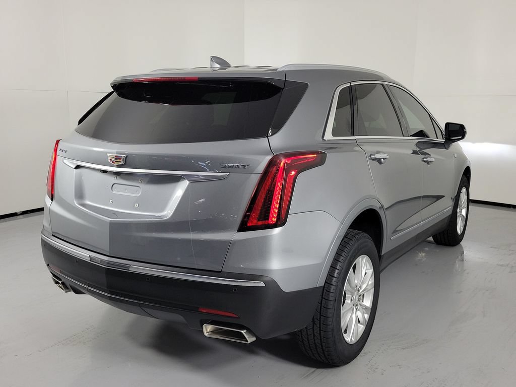 Certified 2024 Cadillac XT5 Luxury FWD image 3