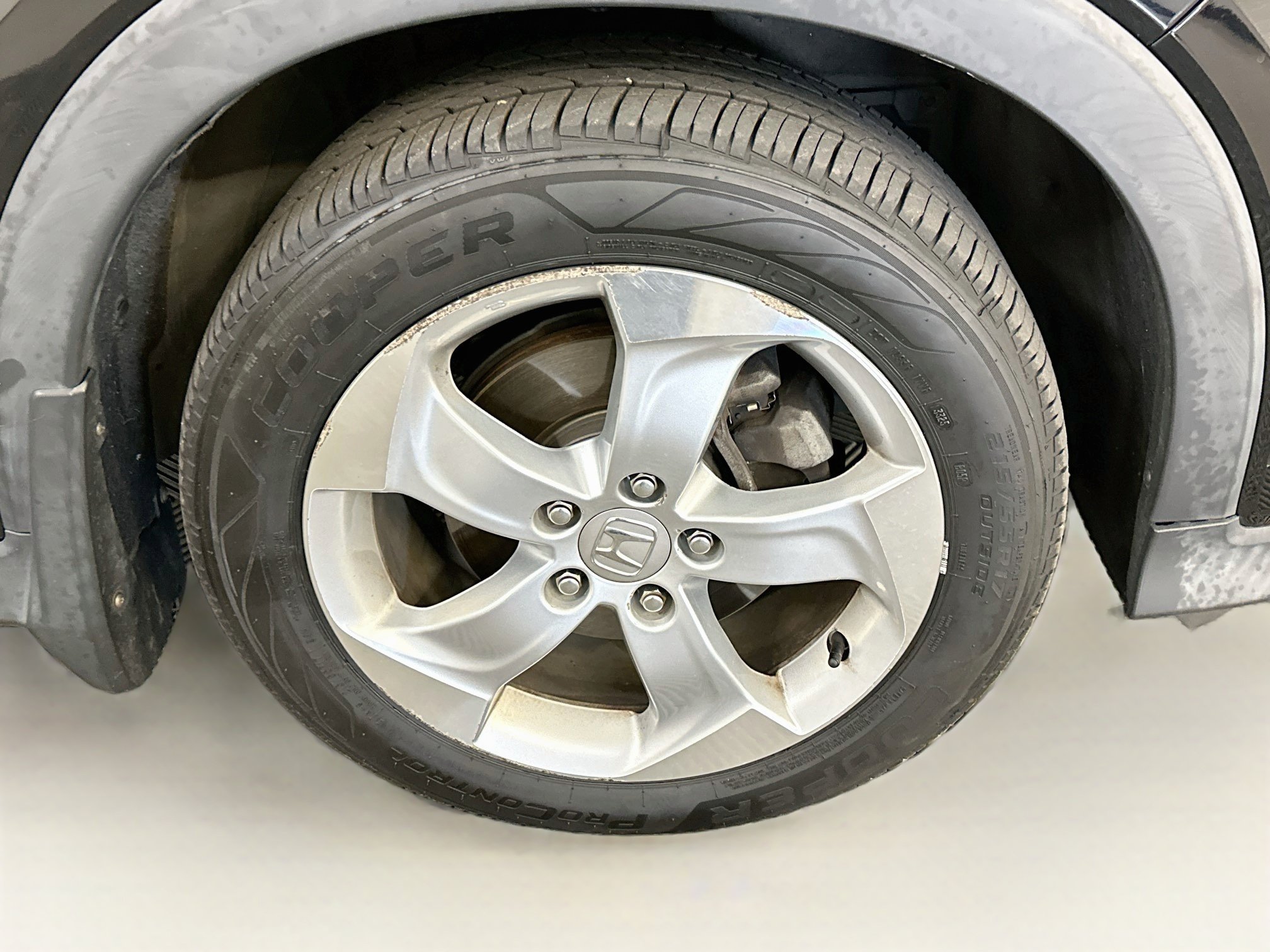 Used 2016 Honda HR-V LX image 11