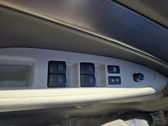 Used 2012 INFINITI G37 x w/ Premium Pkg AWD/4WD image 27