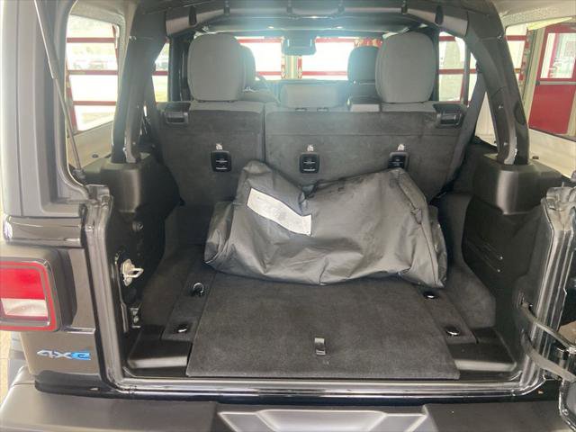 Certified 2025 Jeep Wrangler Willys 4xe image 13