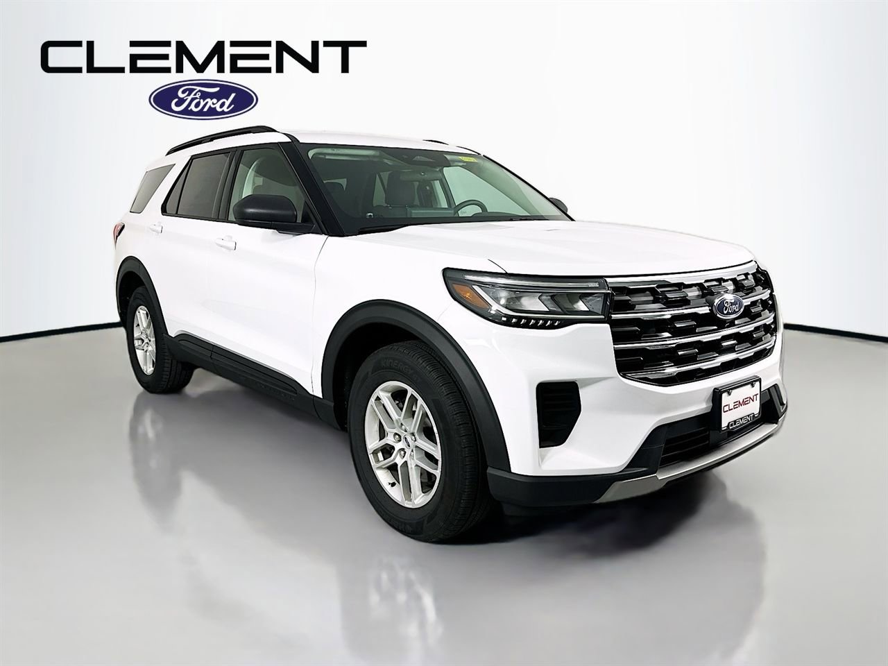 New 2026 Ford Explorer Active image 3
