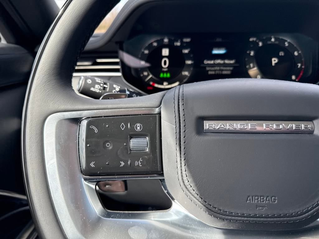 New 2025 Land Rover Range Rover SE AWD/4WD image 19