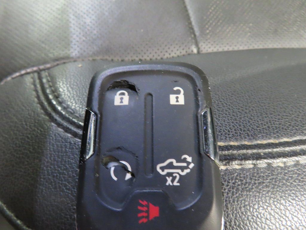 Used 2022 GMC Sierra 2500 SLT w/ SLT Convenience Package image 53