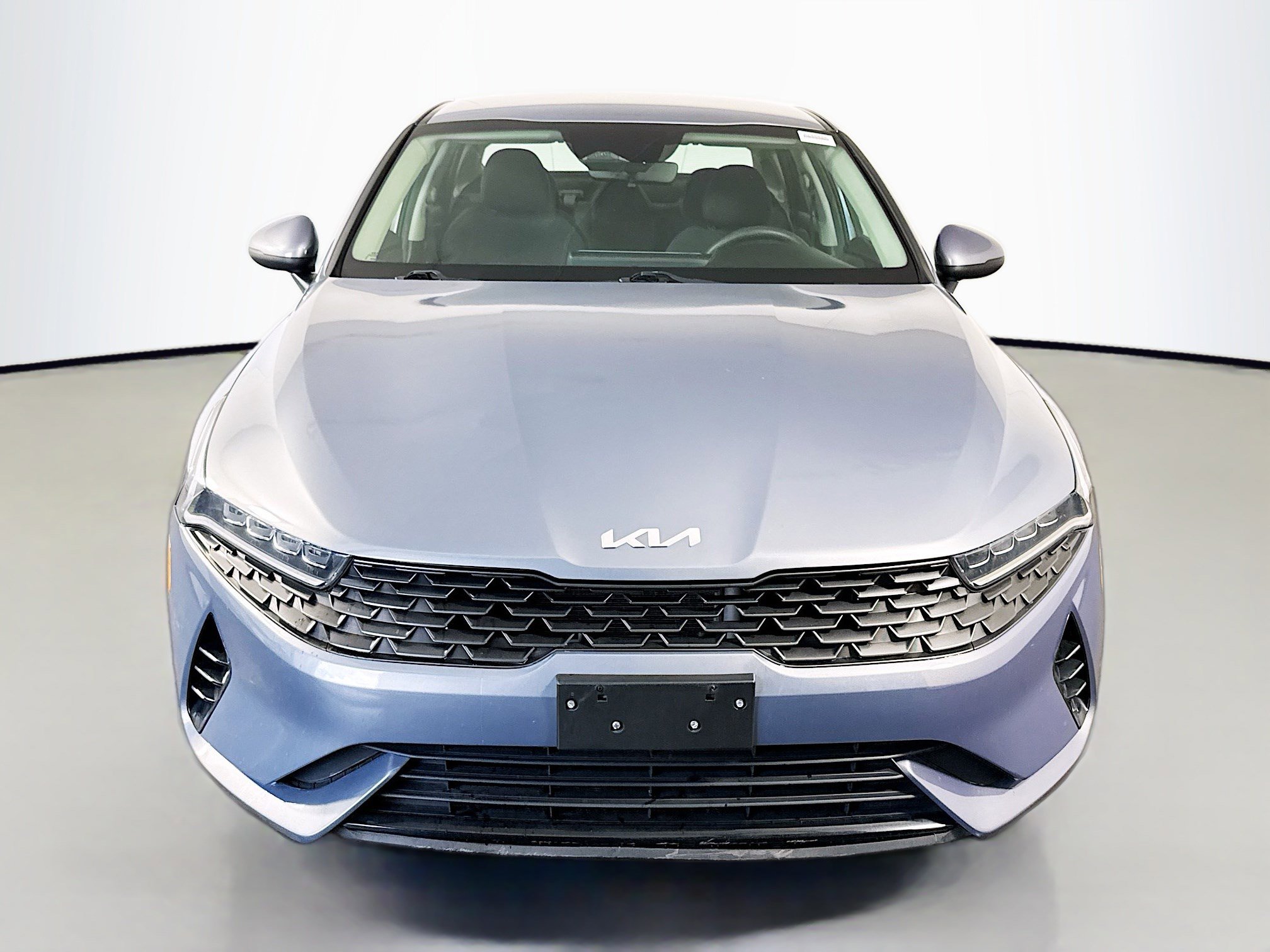 Used 2022 Kia K5 LX image 2