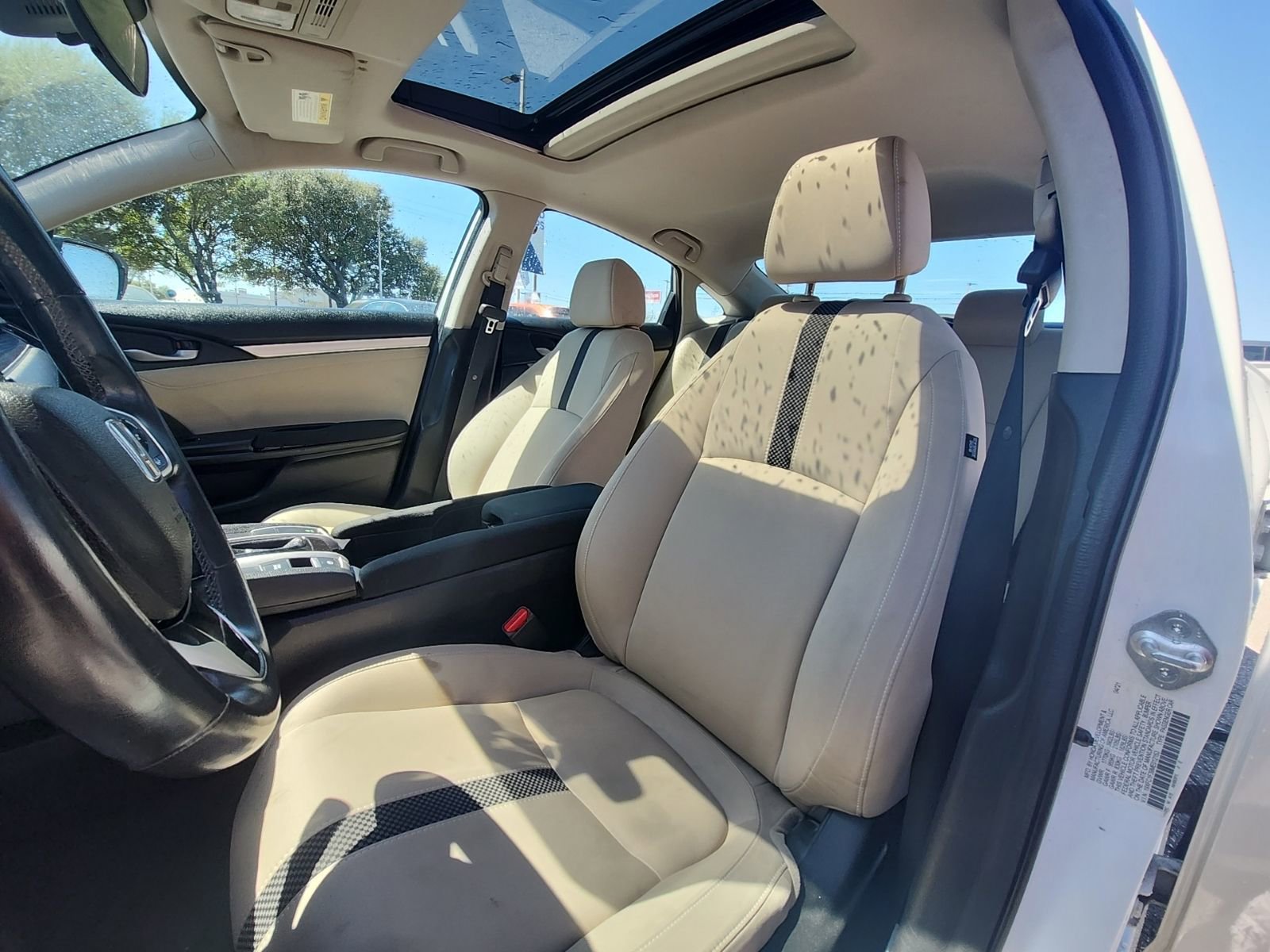 Used 2021 Honda Civic EX image 9