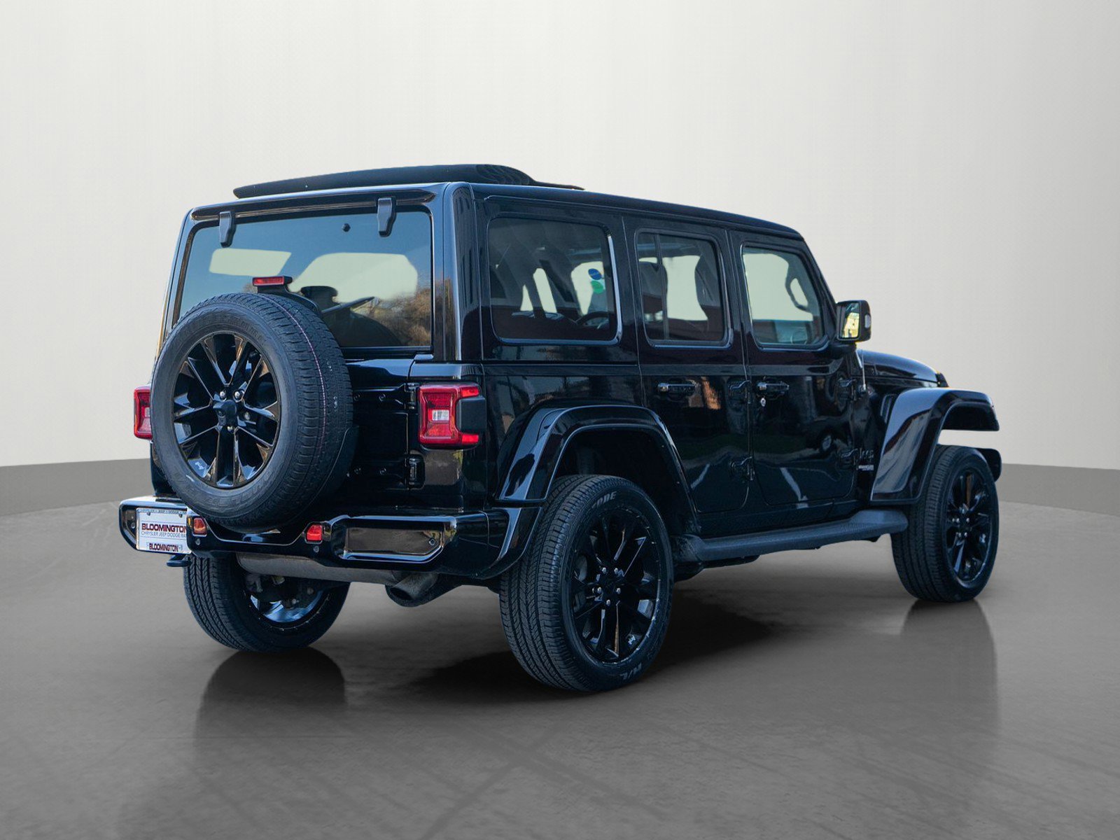 Used 2022 Jeep Wrangler Unlimited Sahara image 7