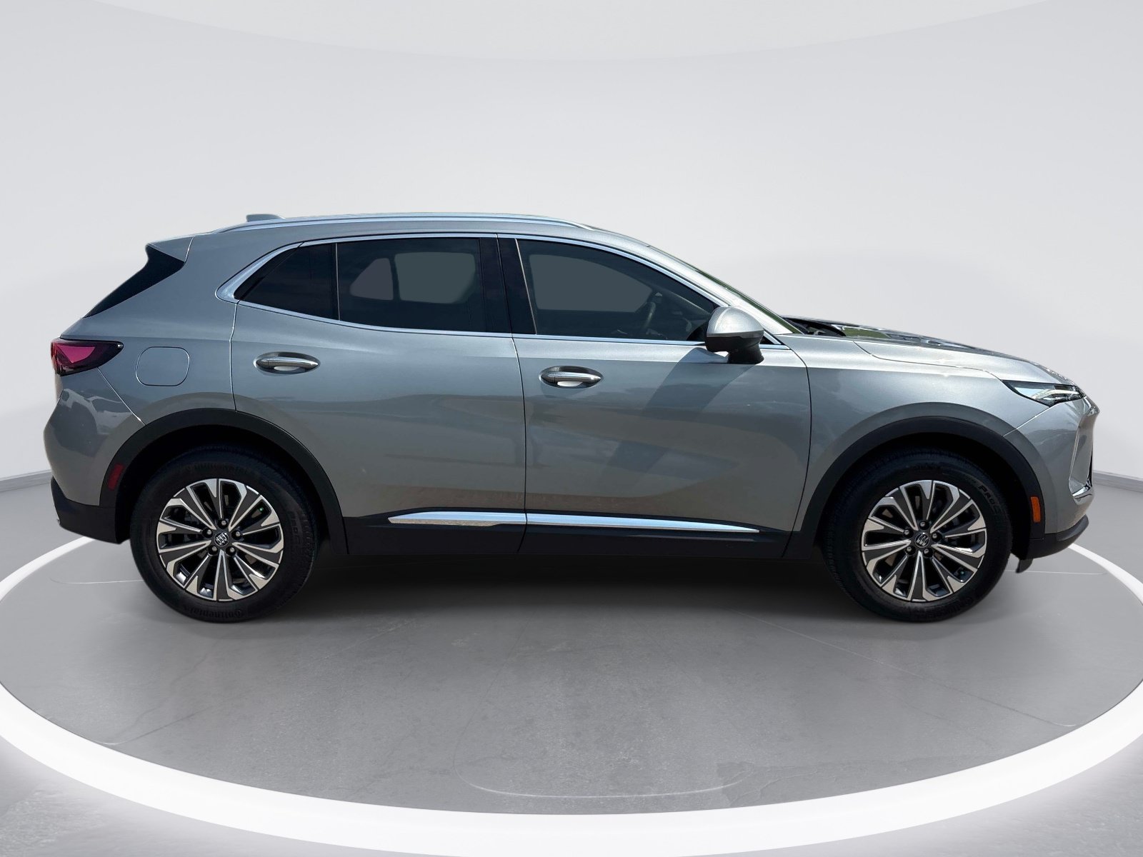 Used 2025 Buick Envision Preferred AWD/4WD image 9