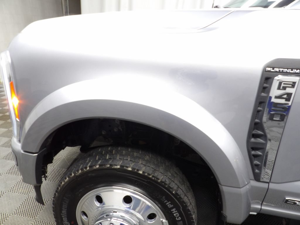Used 2023 Ford F450 Platinum w/ FX4 Off-Road Package AWD/4WD image 47