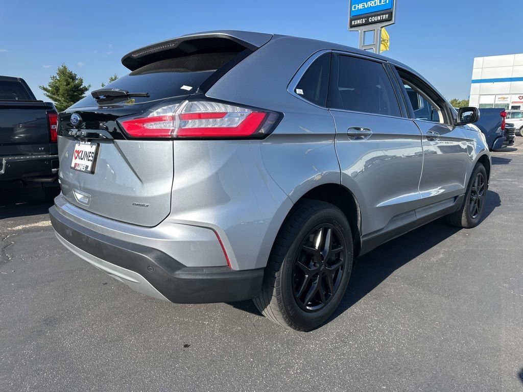 Used 2024 Ford Edge SEL image 10