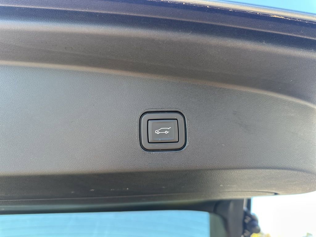 Used 2024 Cadillac Lyriq Luxury w/ LPO, Floor Liner Package image 30