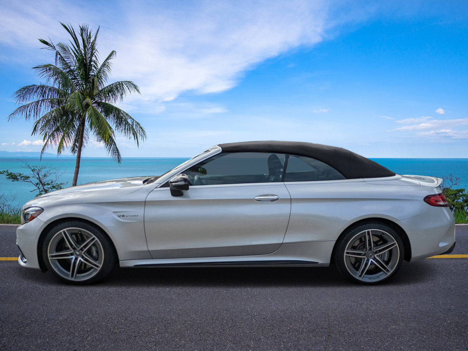 Used 2021 Mercedes-Benz C 63 AMG Cabriolet image 32