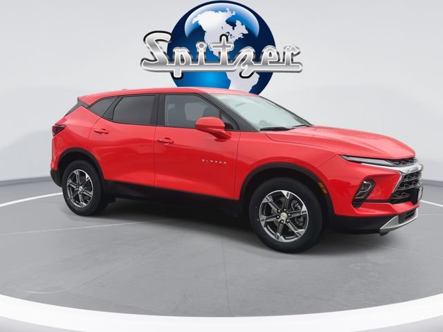Used 2025 Chevrolet Blazer LT AWD/4WD video 2