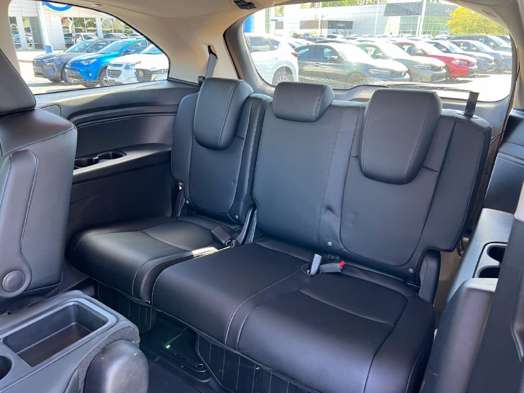 New 2027 Honda Odyssey EX-L image 5