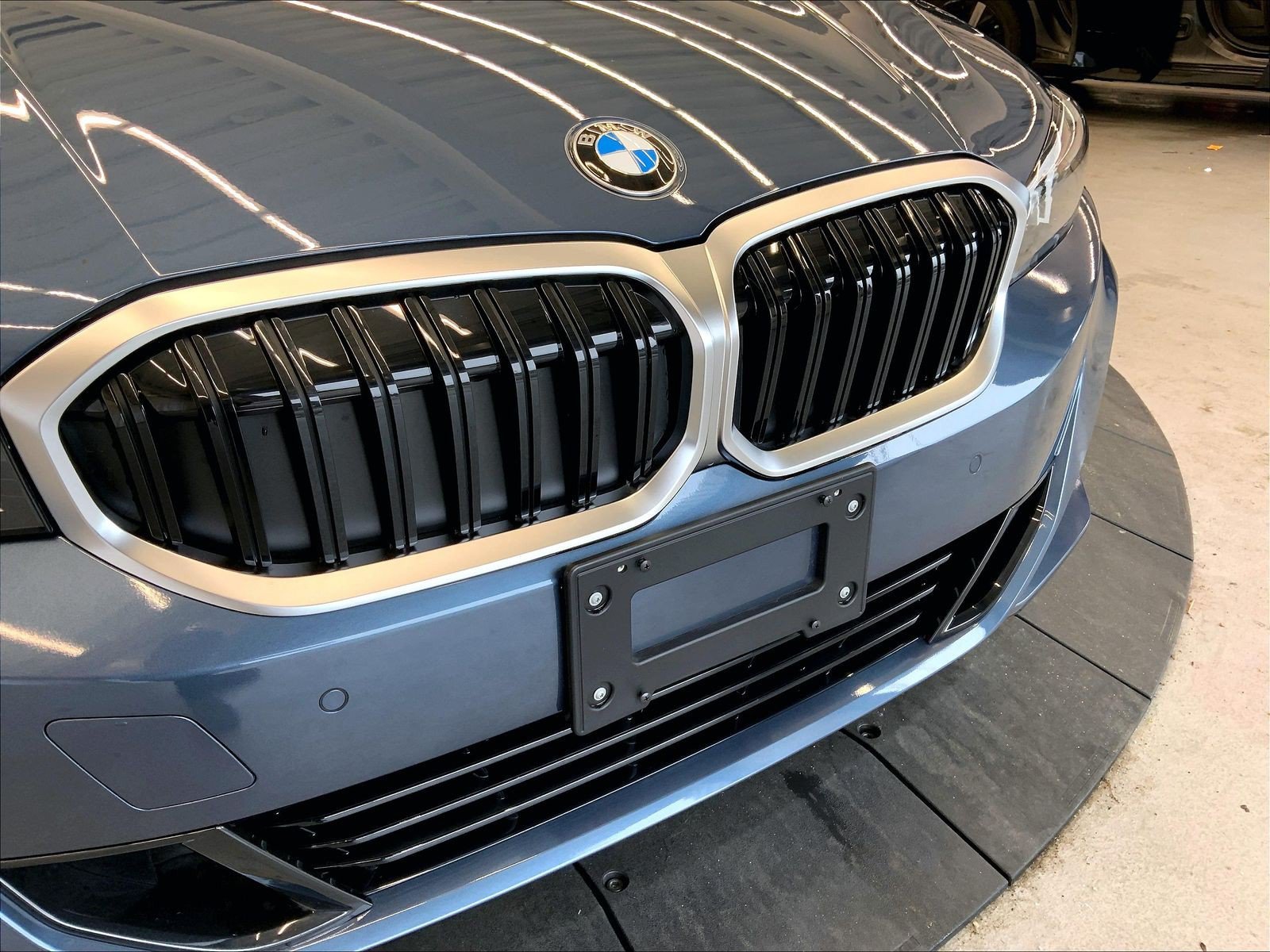 Used 2025 BMW 330i xDrive Sedan w/ M Sport Package AWD/4WD image 31