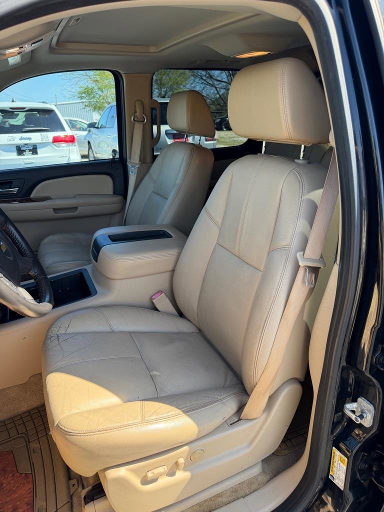 Used 2007 Chevrolet Avalanche LT w/ LT Preferred Equipment Group RWD image 4