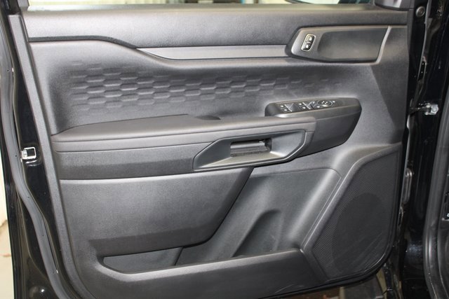 Used 2024 Ford Ranger XL image 9