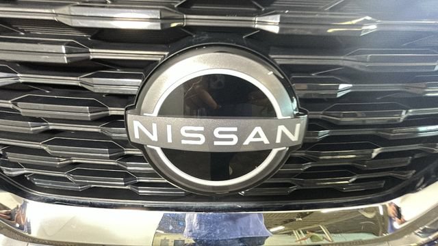 Used 2023 Nissan Rogue SL AWD/4WD image 8