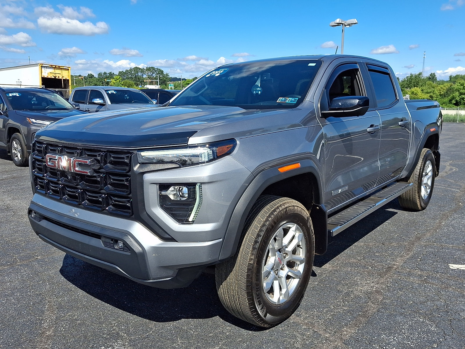 Certified 2023 GMC Canyon Elevation w/ Elevation Premium Package AWD/4WD image 3