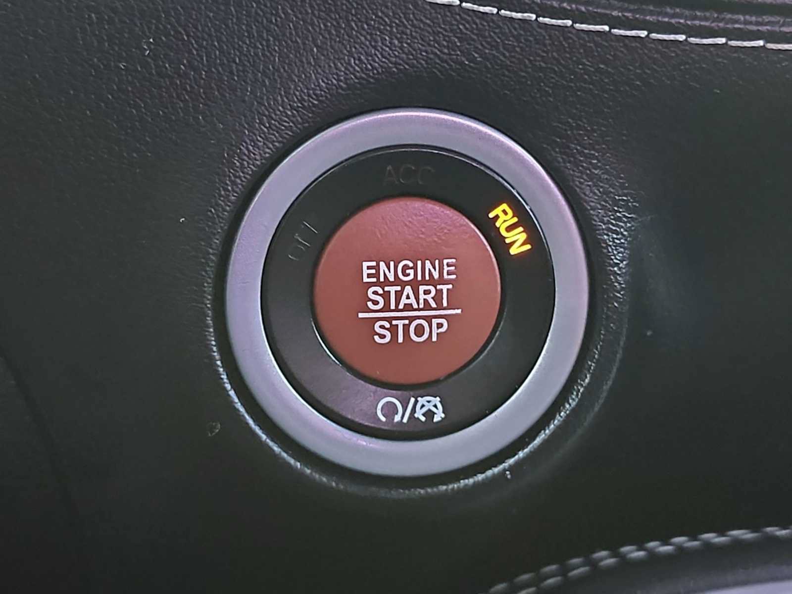 Used 2020 Dodge Challenger SRT Hellcat Redeye RWD image 24