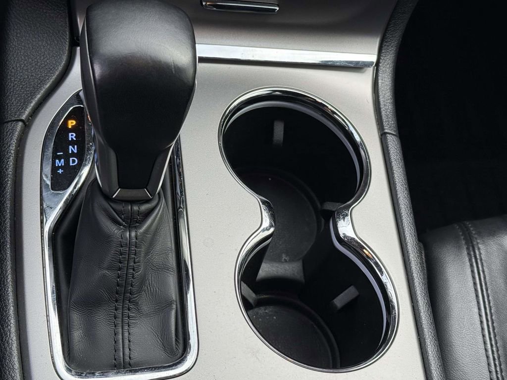 Used 2019 Jeep Grand Cherokee Limited image 21