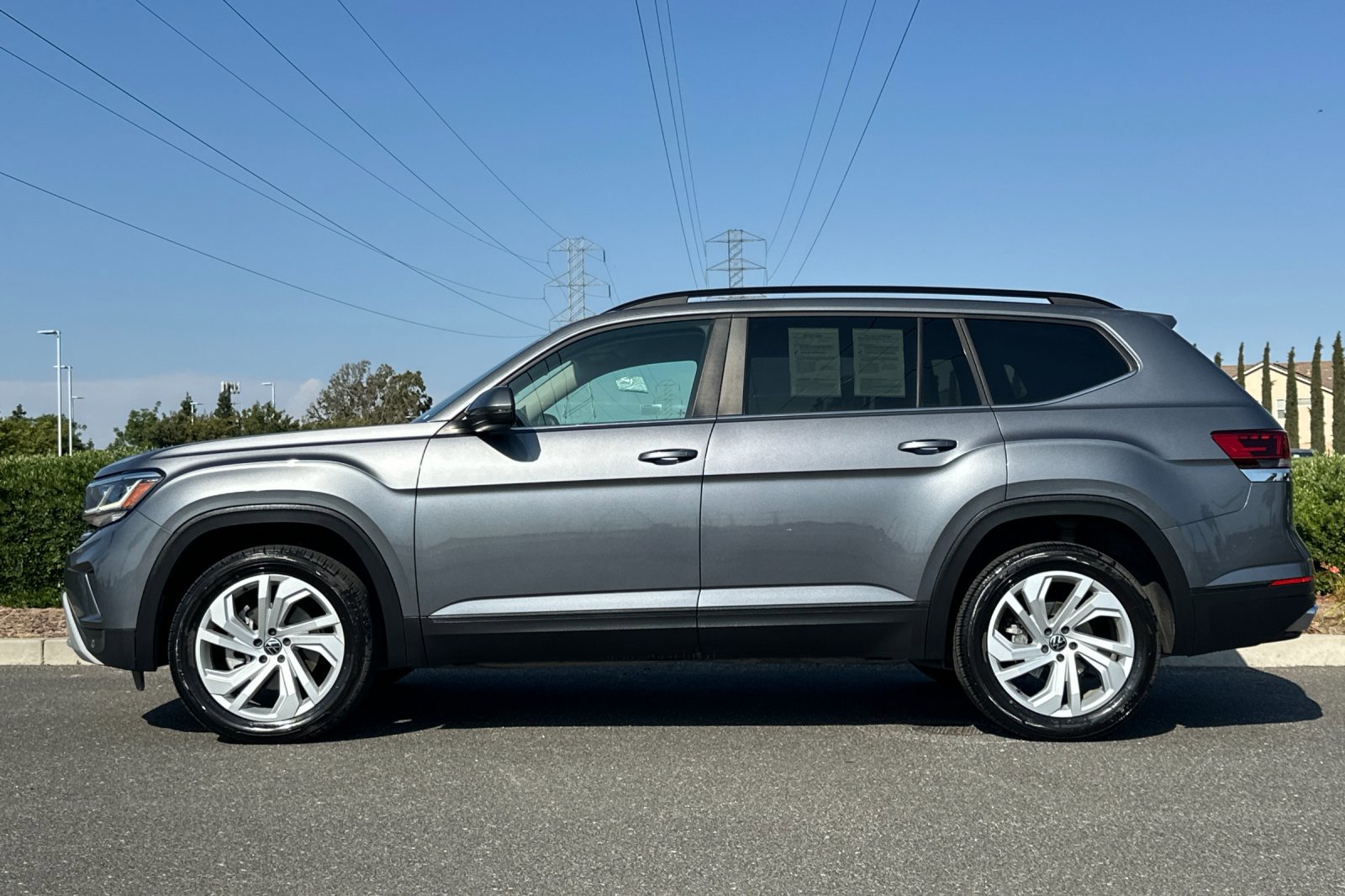 Used 2021 Volkswagen Atlas SE image 7