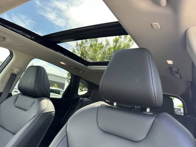 Certified 2025 Nissan Murano SL AWD/4WD image 34