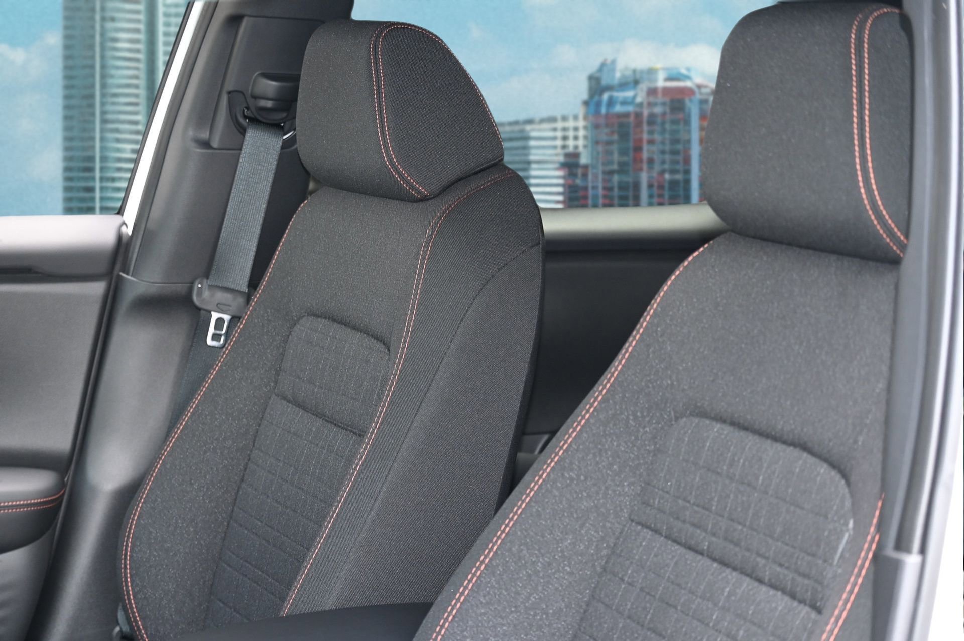 New 2026 Honda HR-V Sport image 16