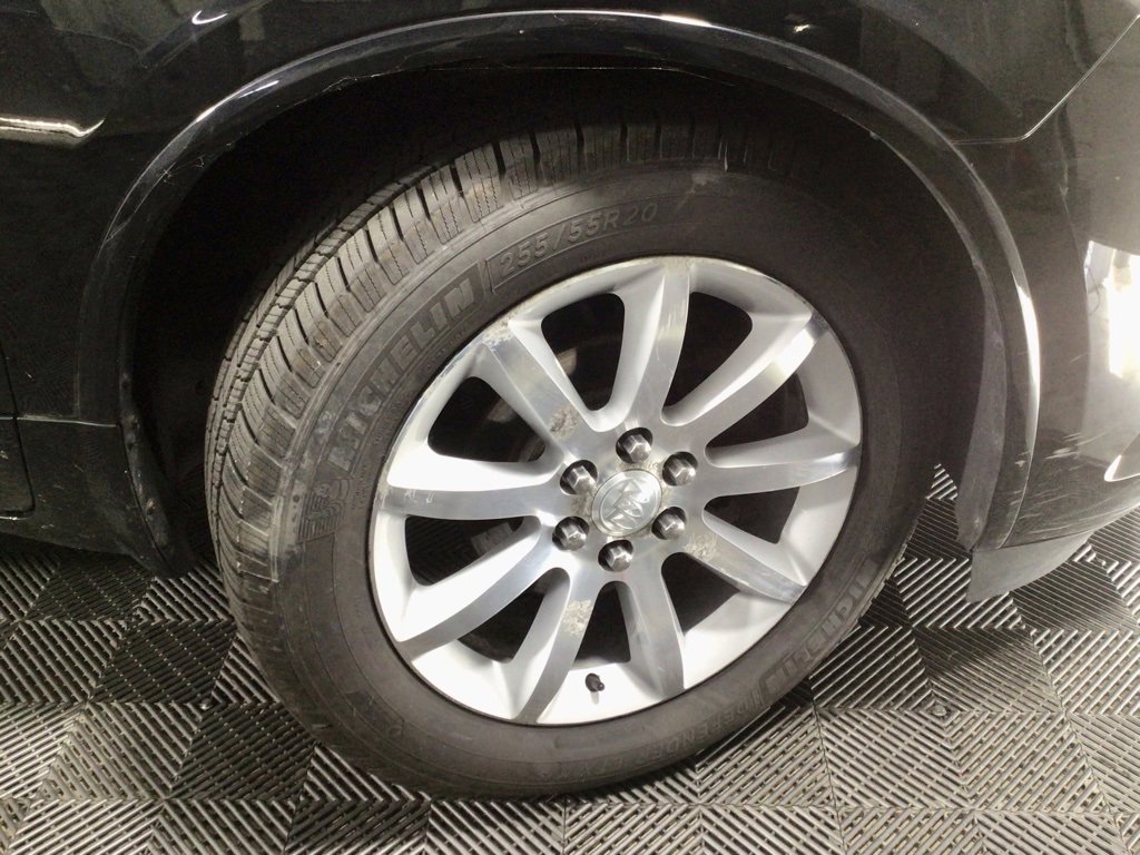 Used 2017 Buick Enclave Premium w/ Experience Buick Package image 28