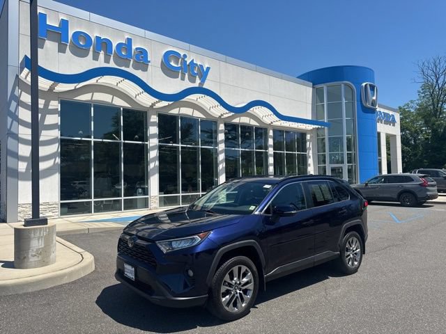 Used 2020 Toyota RAV4 XLE Premium AWD/4WD video 2