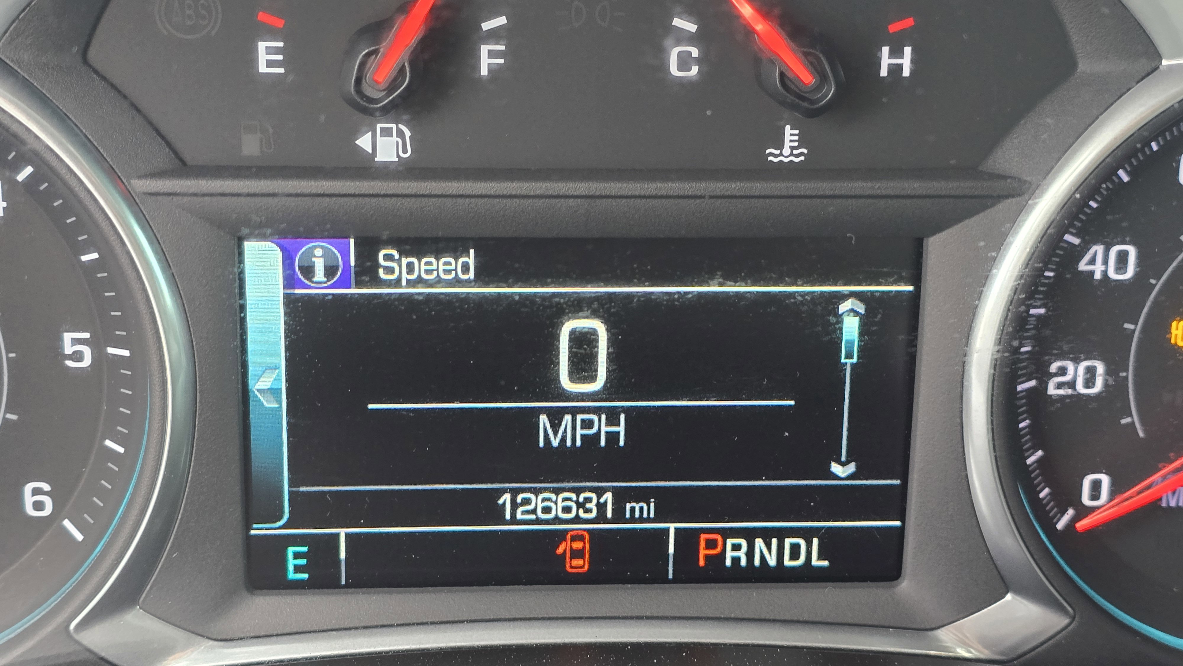 Used 2018 Chevrolet Equinox LT w/ Sun & Infotainment Package image 17