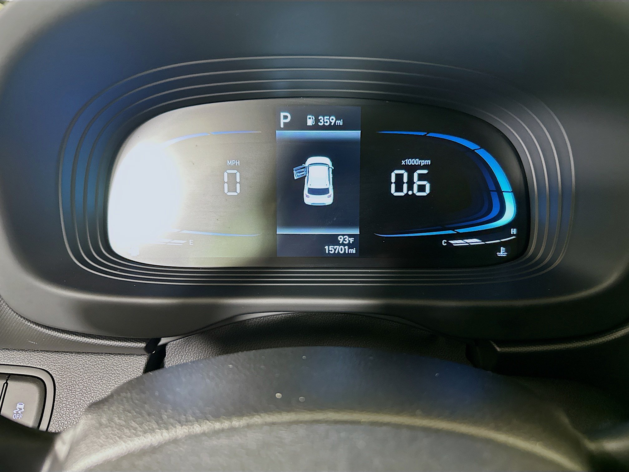 Used 2025 Hyundai Venue SEL FWD image 19