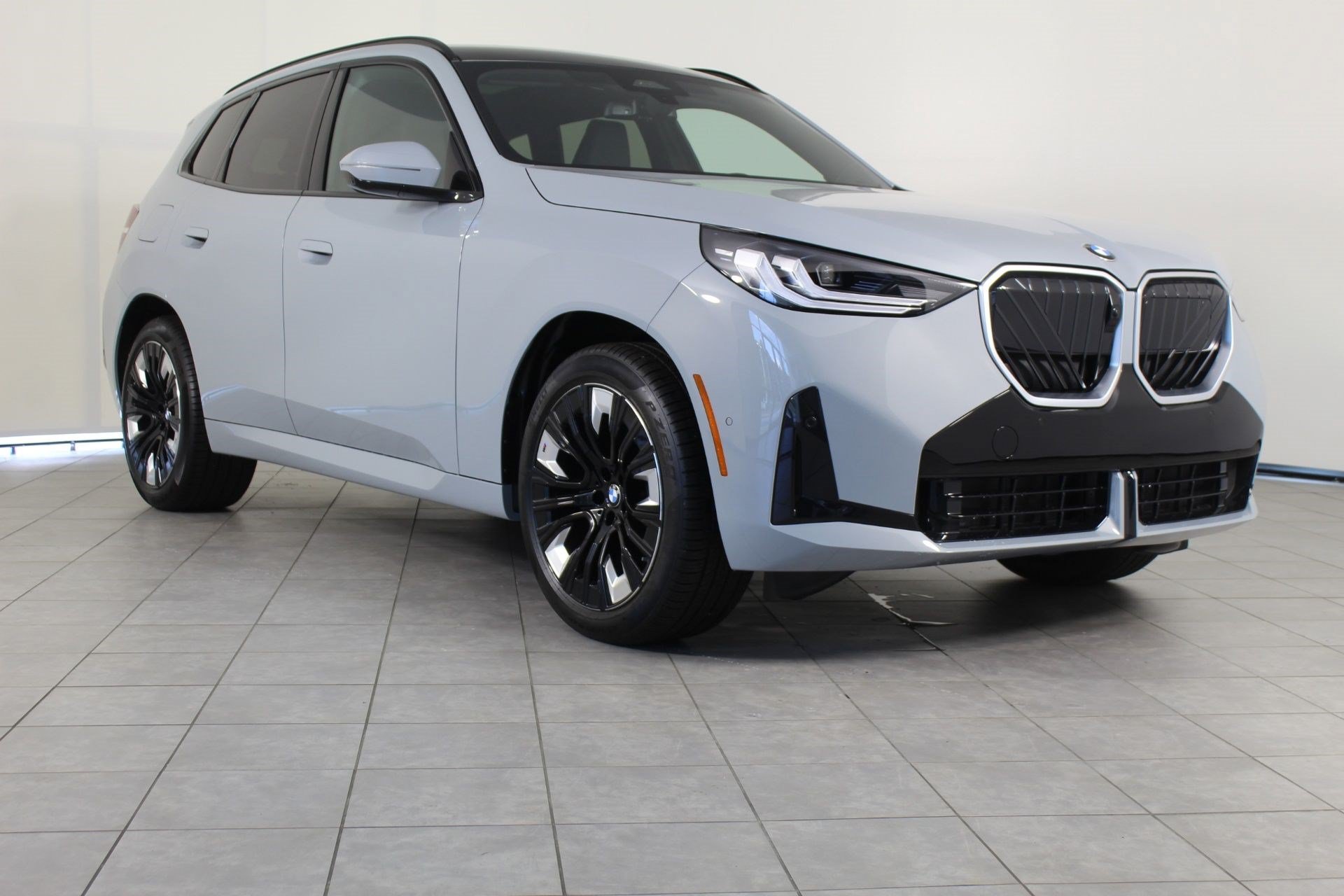 Used 2026 BMW X3 xDrive30i w/ Premium Package AWD/4WD image 7
