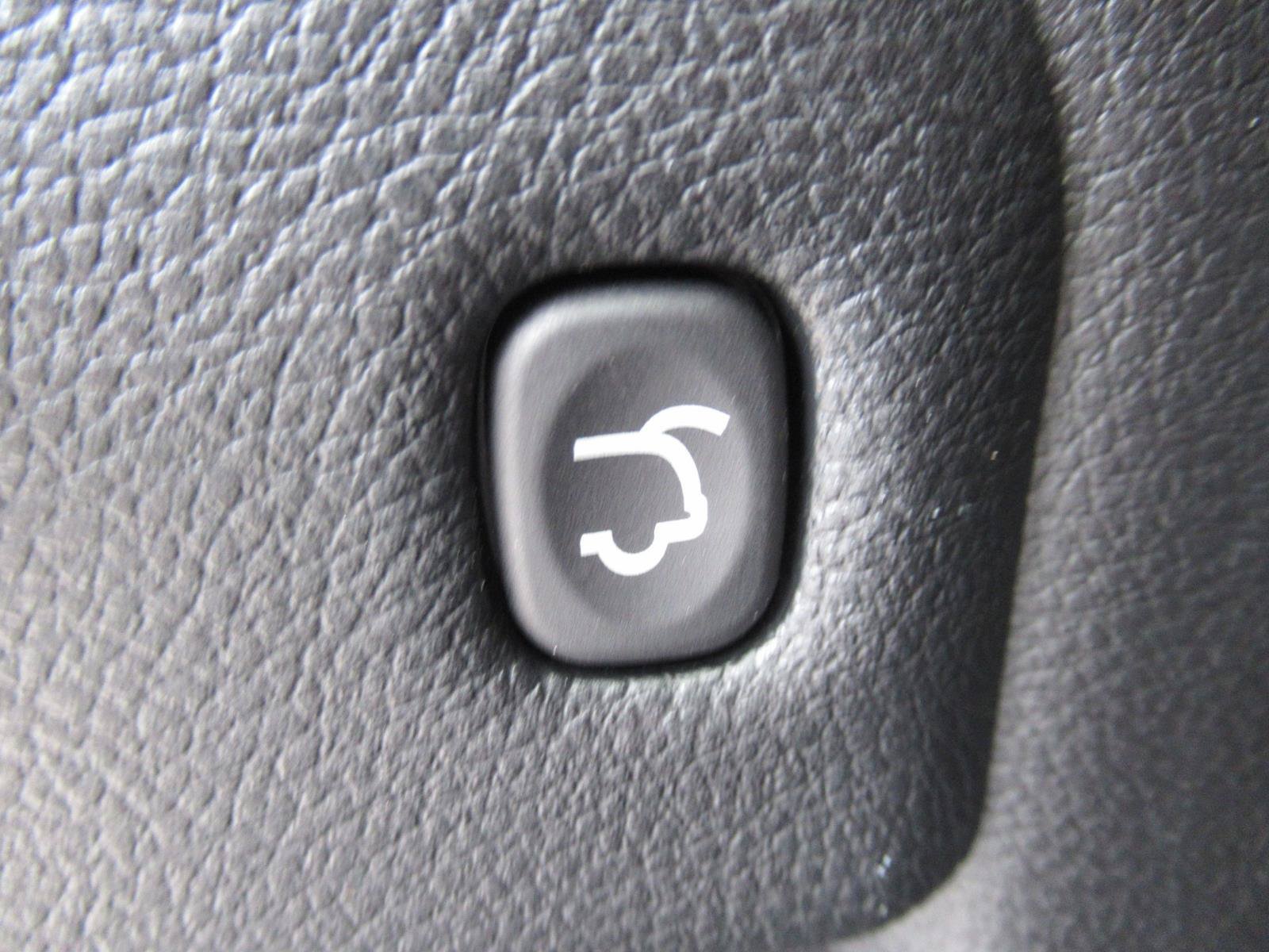 Used 2023 Dodge Durango SRT AWD/4WD image 42