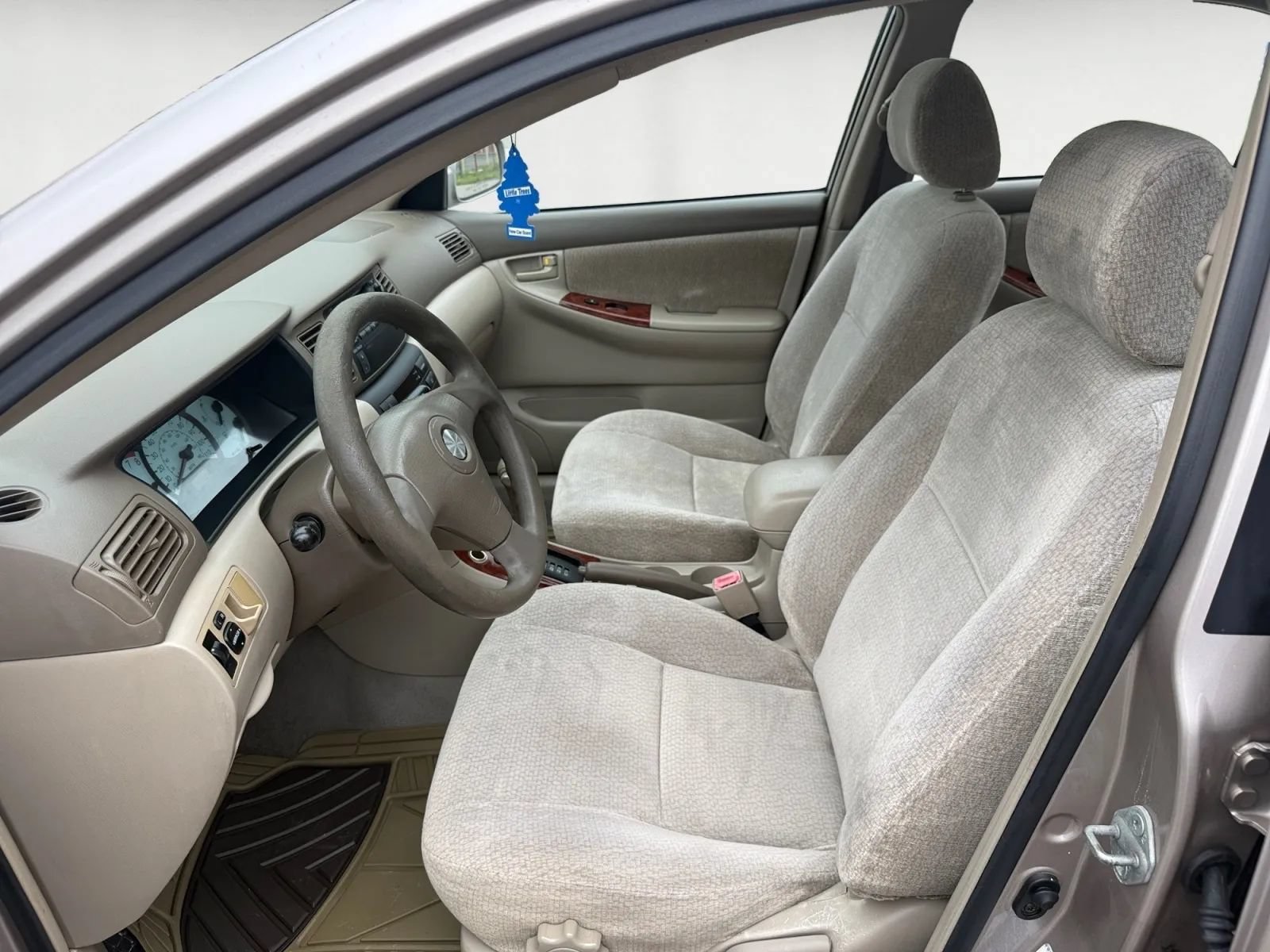 Used 2003 Toyota Corolla CE FWD image 9
