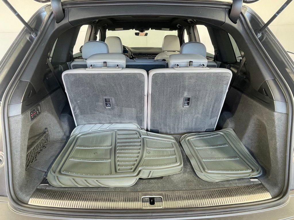 Used 2019 Audi Q7 3.0T Prestige w/ Prestige Package image 7
