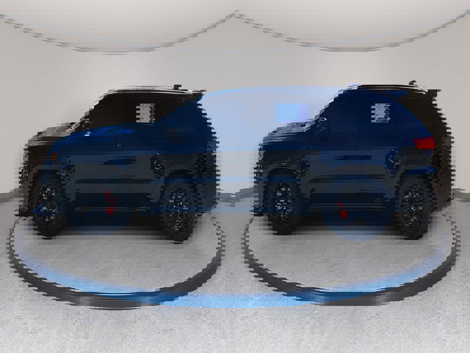 Used 2020 Jeep Grand Cherokee SRT image 8