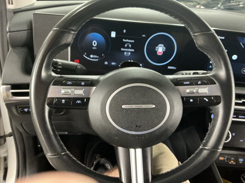 Certified 2025 Hyundai Tucson SEL AWD/4WD image 9