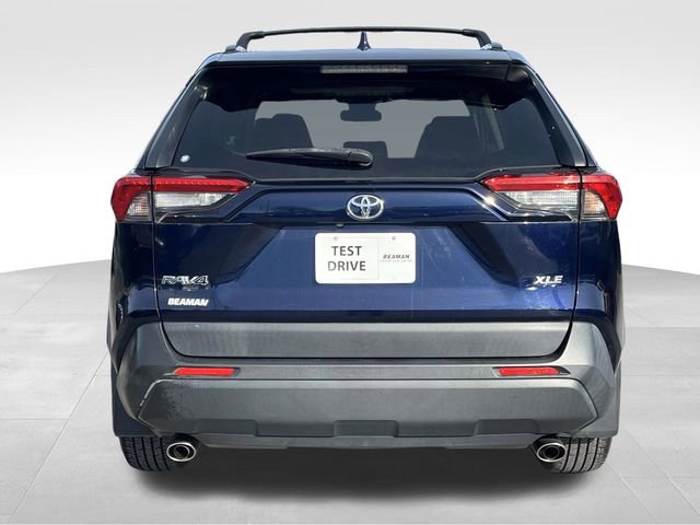Used 2019 Toyota RAV4 XLE Premium image 6