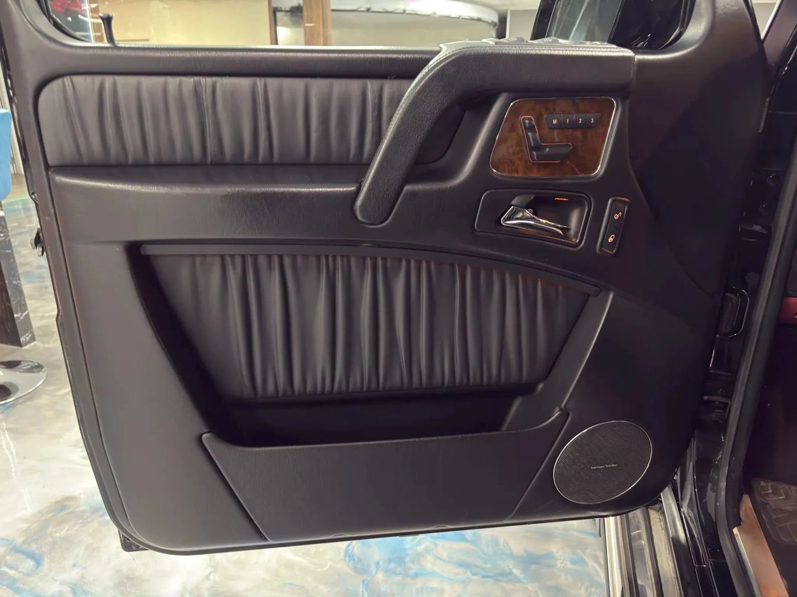Used 2014 Mercedes-Benz G 63 AMG 4MATIC image 32