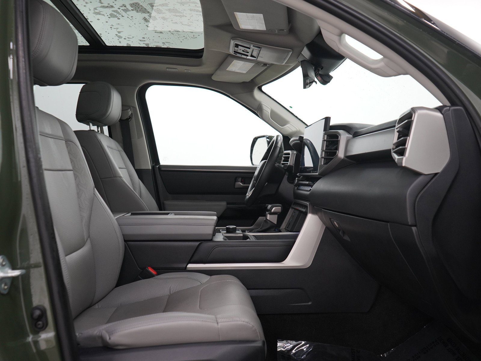 Used 2023 Toyota Tundra Limited AWD/4WD image 13