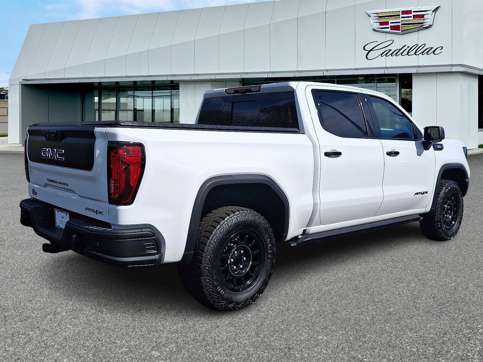 Used 2024 GMC Sierra 1500 AT4X w/ AT4X AEV Edition AWD/4WD image 6